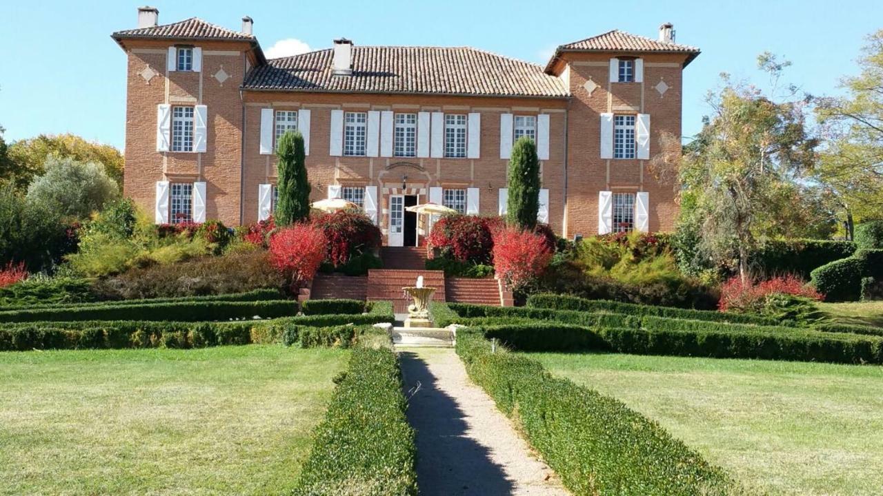Chateau De Barbet 124 Lombez Exterior photo